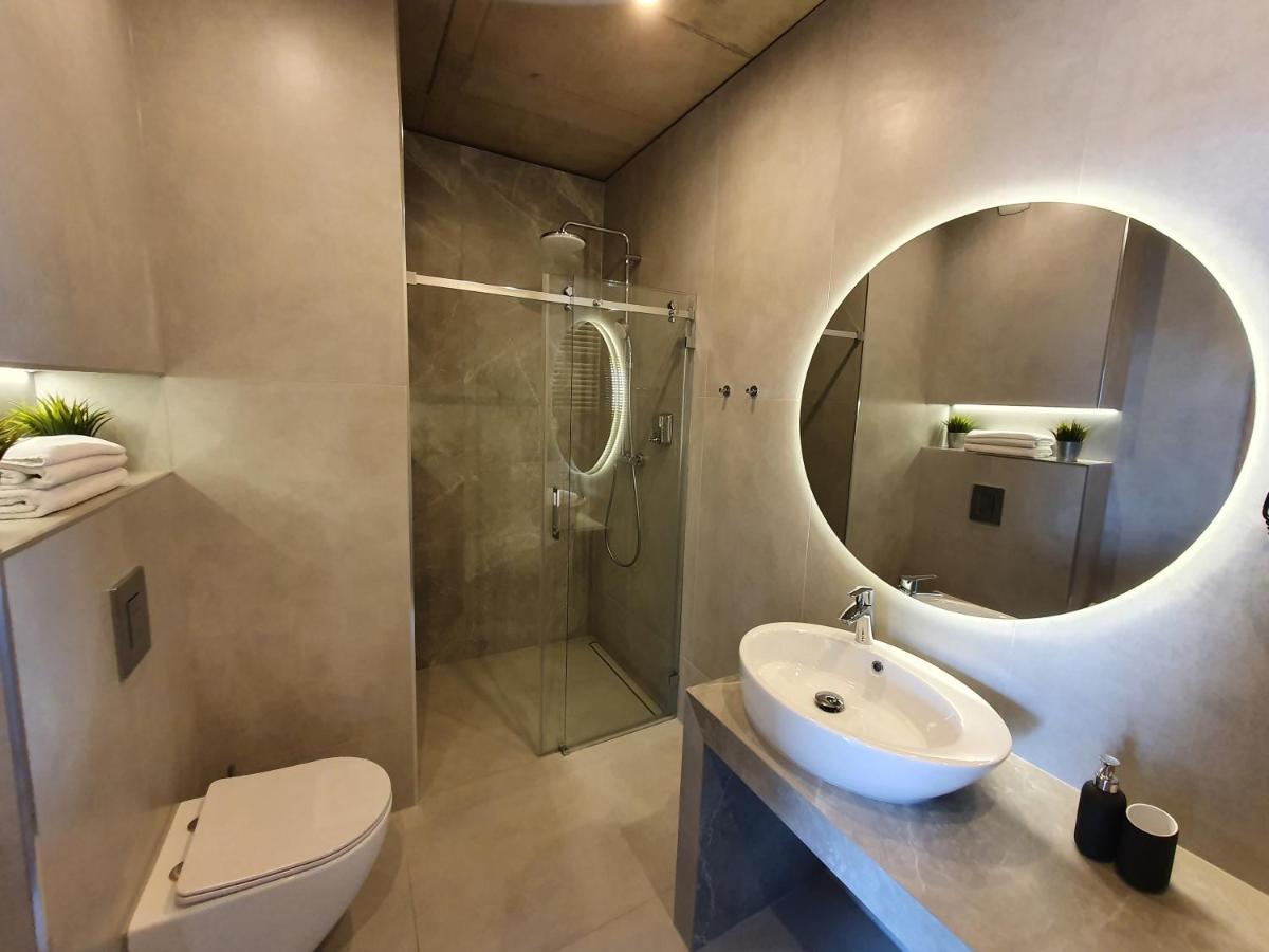 15 Pietro Sokolska 30 Towers Apartments - New - Lux - Parking - Sauna - Gym- And The Best View In Katowice Exterior foto