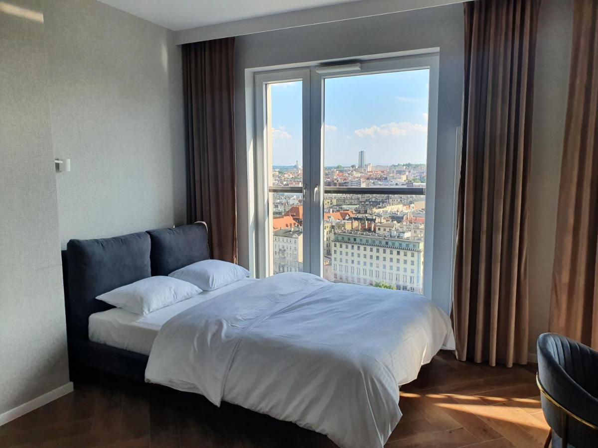 15 Pietro Sokolska 30 Towers Apartments - New - Lux - Parking - Sauna - Gym- And The Best View In Katowice Exterior foto